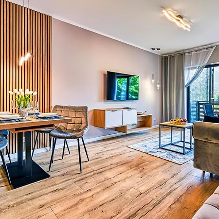 Centrum Park Ii, Sun & Snow Apartment *